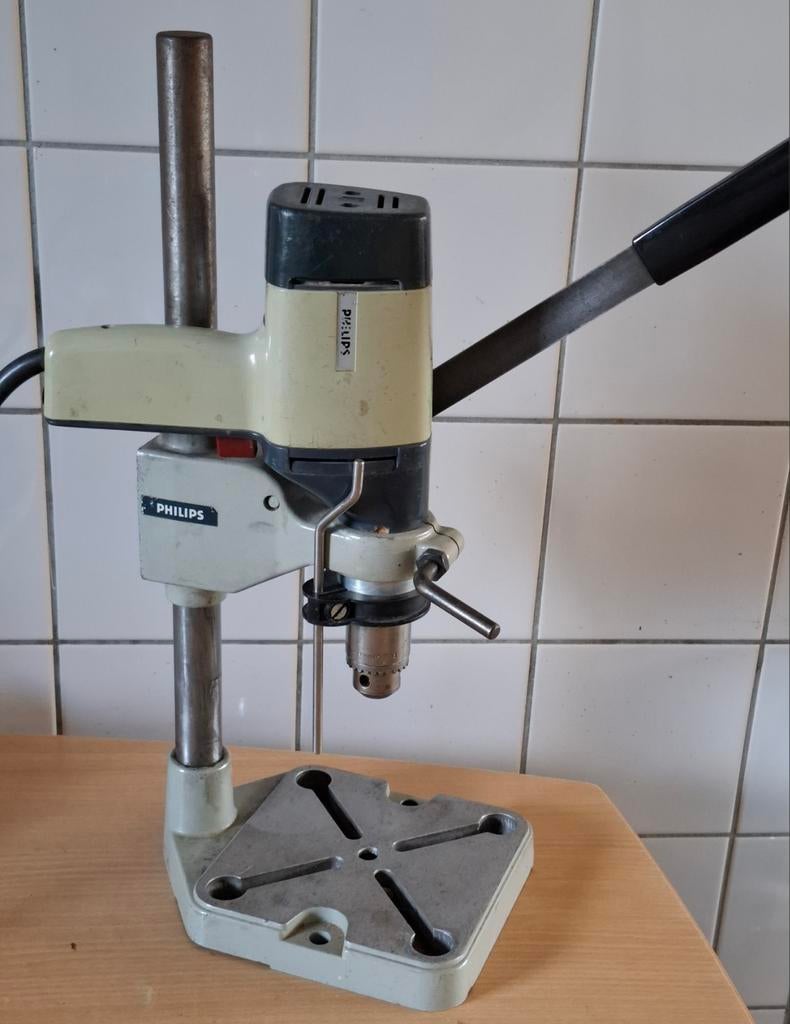 Philips boorkolom & boormachine.  44 cm., Ophalen, Zo goed als nieuw, Boormachine