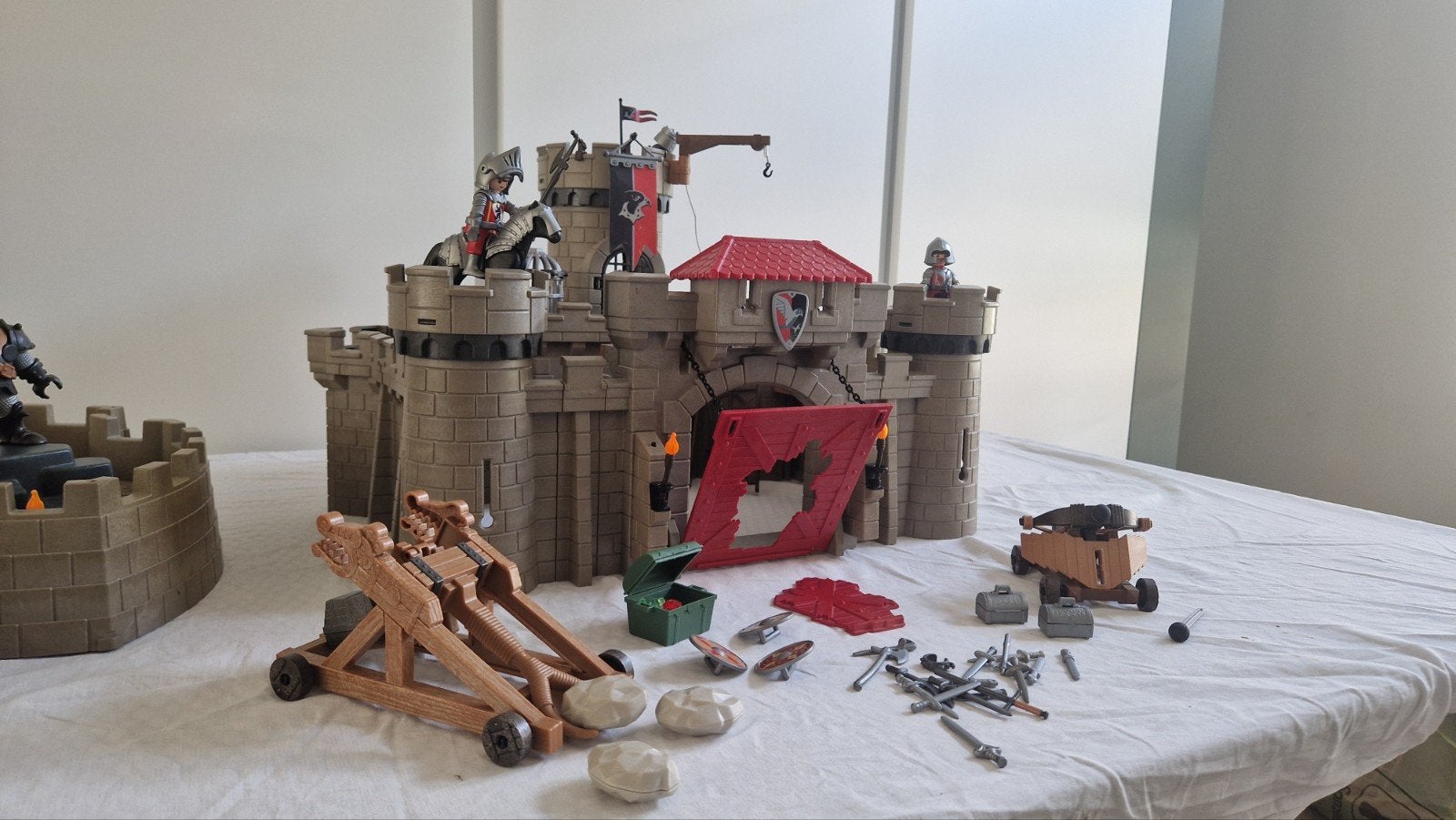 Foto 2 van Playmobil ridder kasteel 6001 en accessoires
