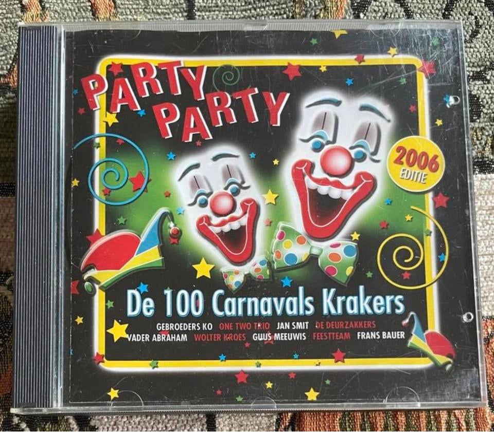 CD De 100 Carnavals Krakers 5 cd's 2006, Cd's en Dvd's, Cd's | Nederlandstalig, Zo goed als nieuw, Levenslied of Smartlap, Ophalen of Verzenden