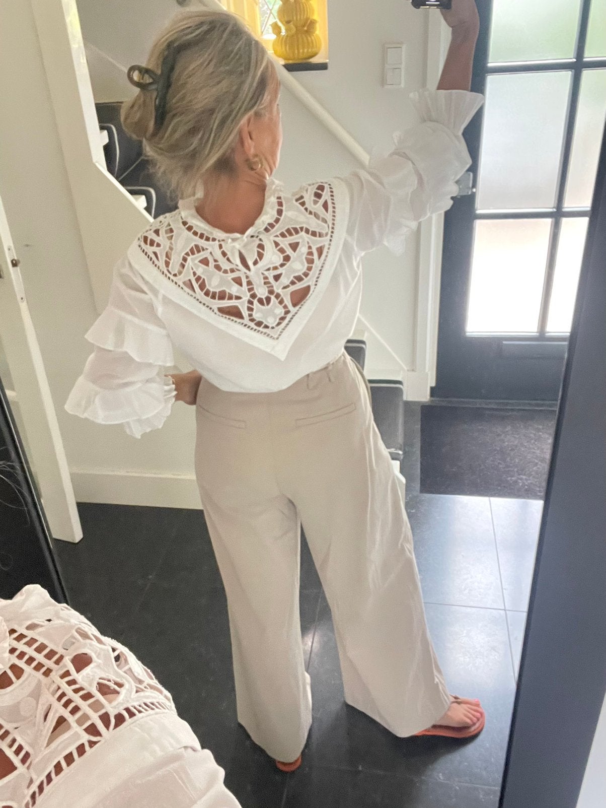 Silvian Heach, prachtige witte blouse, veel detail, S/M/L, Ophalen of Verzenden, Zo goed als nieuw, Maat 38/40 (M), Wit