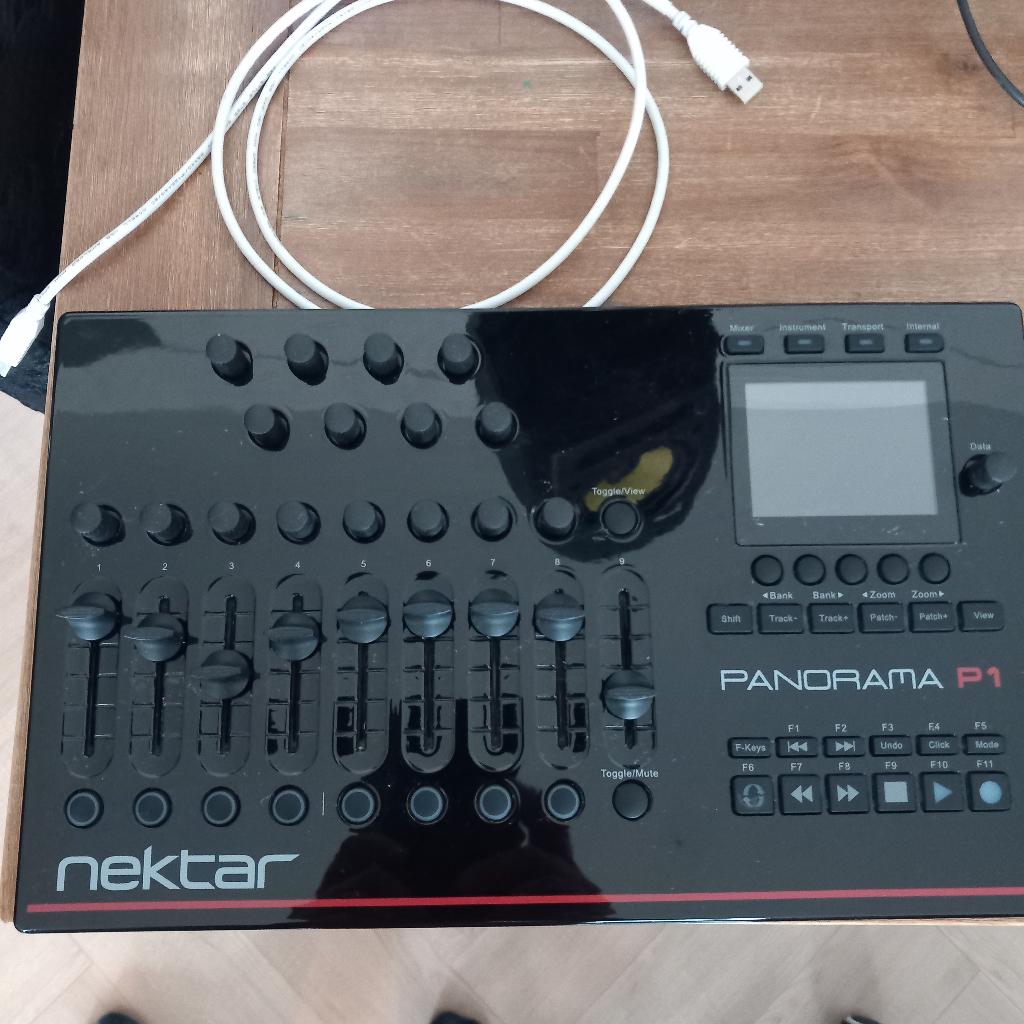nektar panorama p1, Muziek en Instrumenten, Midi-apparatuur, Ophalen of Verzenden, Zo goed als nieuw