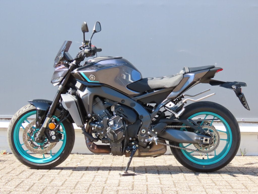 Yamaha MT-09 Y-AMT (bj 2024), Motoren, Motoren | Yamaha, Bedrijf, Overig, meer dan 35 kW, ABS, LED Verlichting, Traction Control