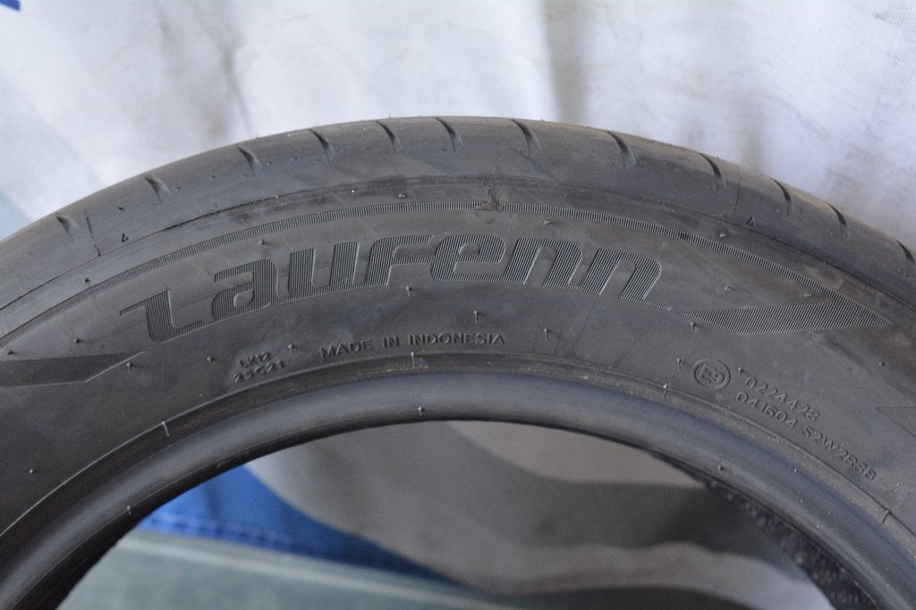 4x Nieuwe Zomerband Laufenn S Fit2 195 55R16 (D11), Ophalen, 16 inch, Nieuw, Band(en)