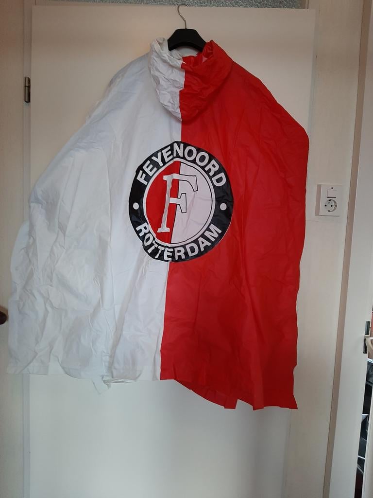 Feyenoord regencape, Verzamelen, Sportartikelen en Voetbal, Ophalen of Verzenden, Zo goed als nieuw, Feyenoord