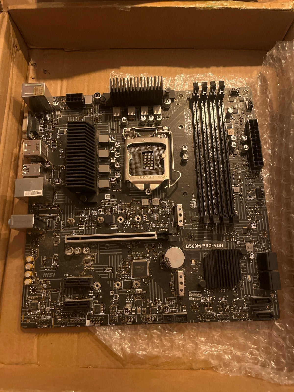DEFECT: MSI B560M PRO VDH moederbord - LGA 1200, Computers en Software, Ophalen of Verzenden, Niet werkend, Intel, DDR4