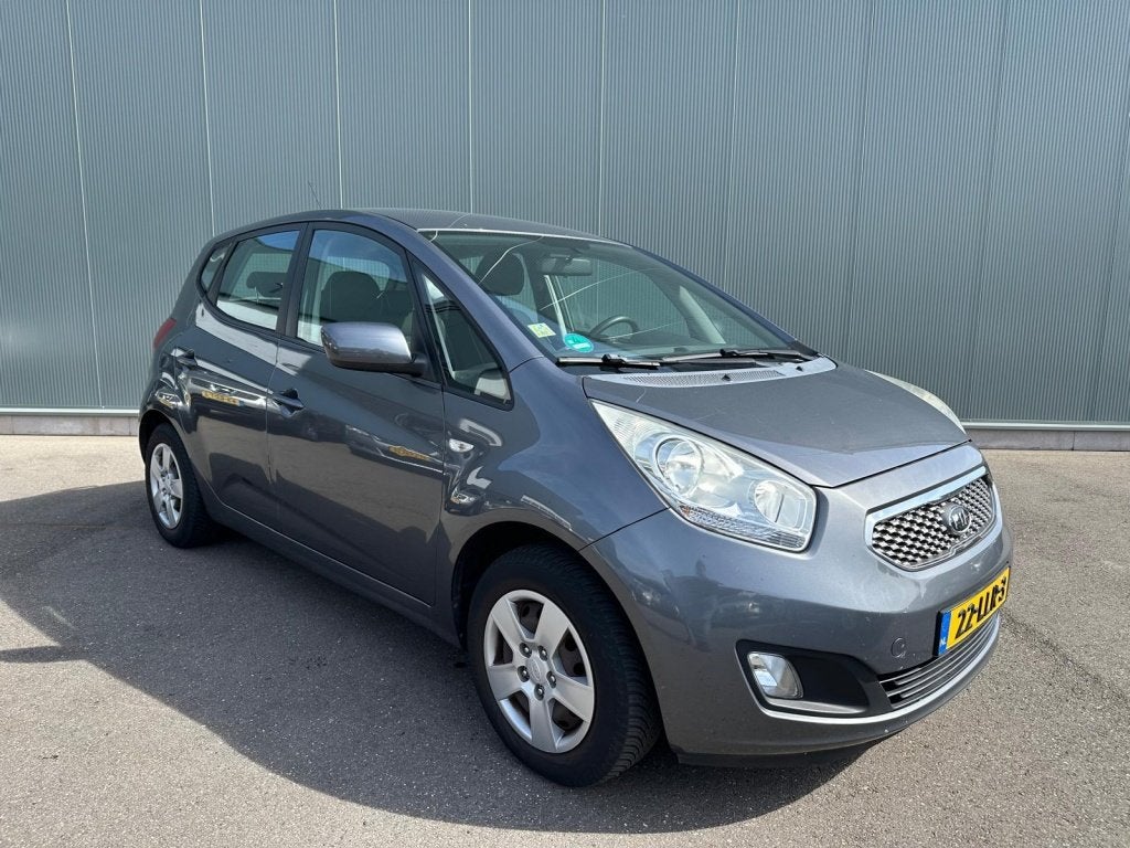 Kia Venga 1.6 CVVT X-tra AIRCO | TREKHAAK | NAP ! (bj 2010), Auto's, Kia, Euro 5, 125 pk, 1591 cc, 4 cilinders
