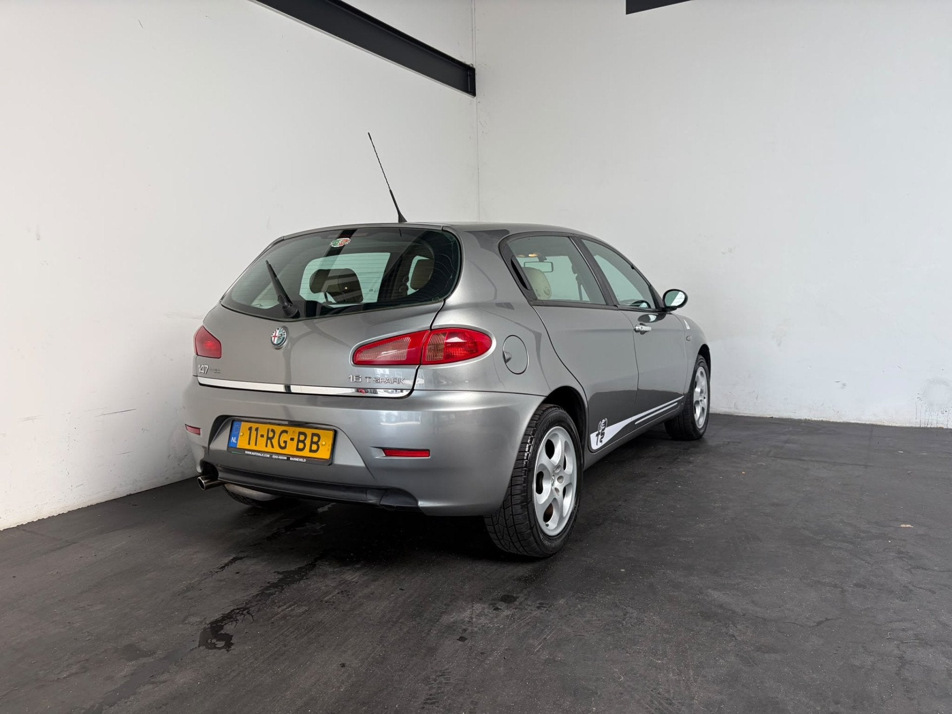 Alfa Romeo 147 1.6 T.Spark Distinctive (bj 2005), Auto's, Alfa Romeo, Voorwielaandrijving, Gebruikt, Automatische klimaatregeling