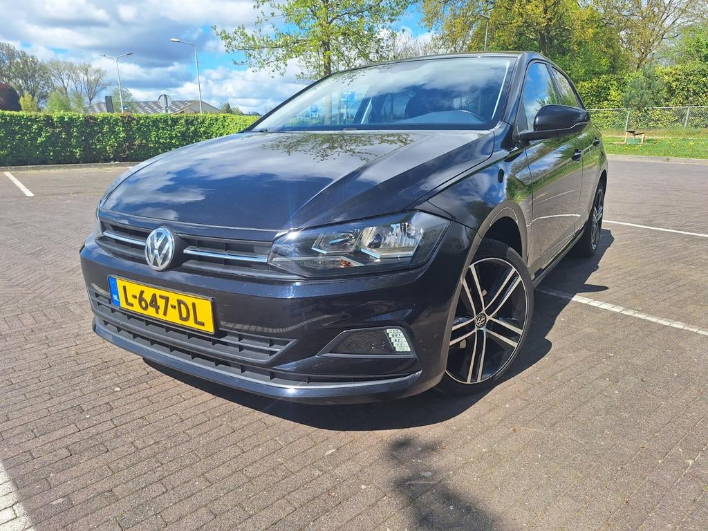 Volkswagen Polo 1.0 TSI 70KW 5D BEATS, VIRTUAL COCKPIT, Voorwielaandrijving, 40 €/maand, Leder en Stof, Zwart