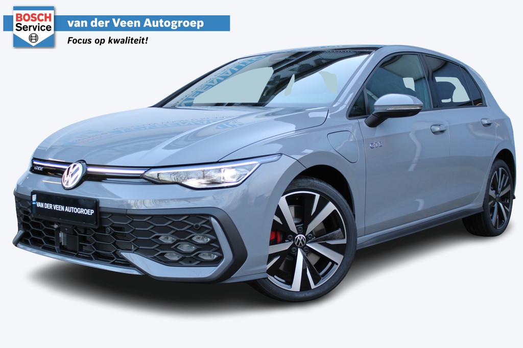 Volkswagen Golf 8.5 1.5 eHybrid GTE 272 Pk | Panorama dak |, 4 cilinders, Met garantie (alle), Automatische klimaatregeling, Plug-in hybride