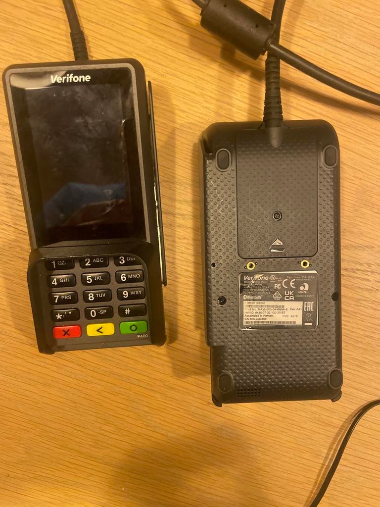 3 Verifone P400 Plus vaste pinterminals, Zakelijke goederen, Kantoor en Winkelinrichting | Kassa's en Betaalsystemen, Ophalen of Verzenden