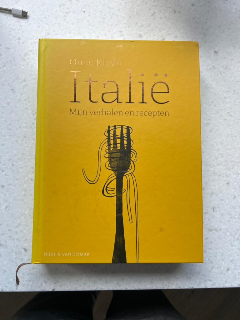 Italië: Mijn verhalen en recepten - Onno Kleyn kookboek, Boeken, Ophalen of Verzenden, Zo goed als nieuw