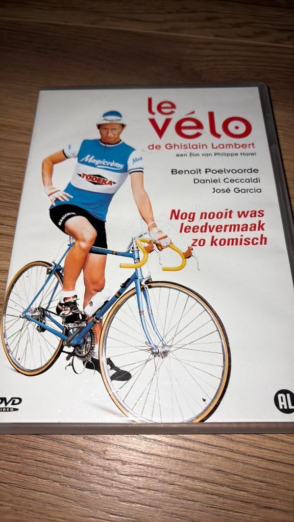 Le Velo de Ghislain Lambert van Philippe Harel., Vanaf 16 jaar, Ophalen of Verzenden, Zo goed als nieuw, Actiekomedie