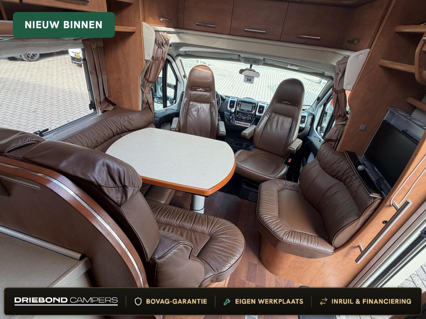 Carthago Chic C-Line T 4.9 Automaat Enkele Bedden 2X Airco Z, Automaat, 7 tot 8 meter, Bedrijf, Diesel