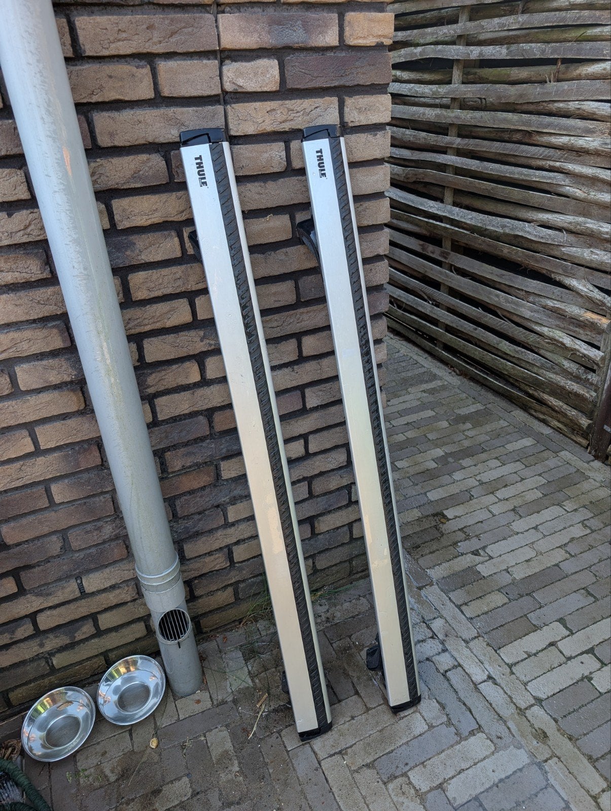 Twee Thule dakdragers 120 cm, Ophalen, Gebruikt