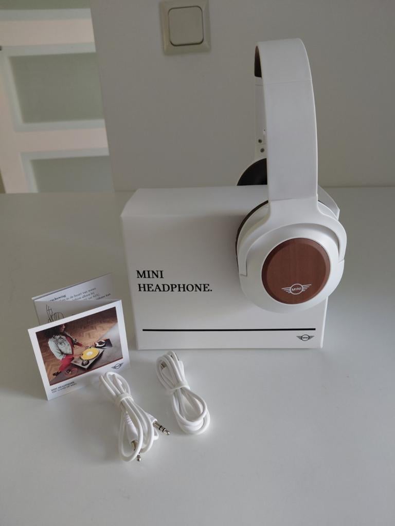 Mini Headphone - Zo goed als nieuw, Ophalen of Verzenden, Nieuw, Op oor (supra aural), Overige merken