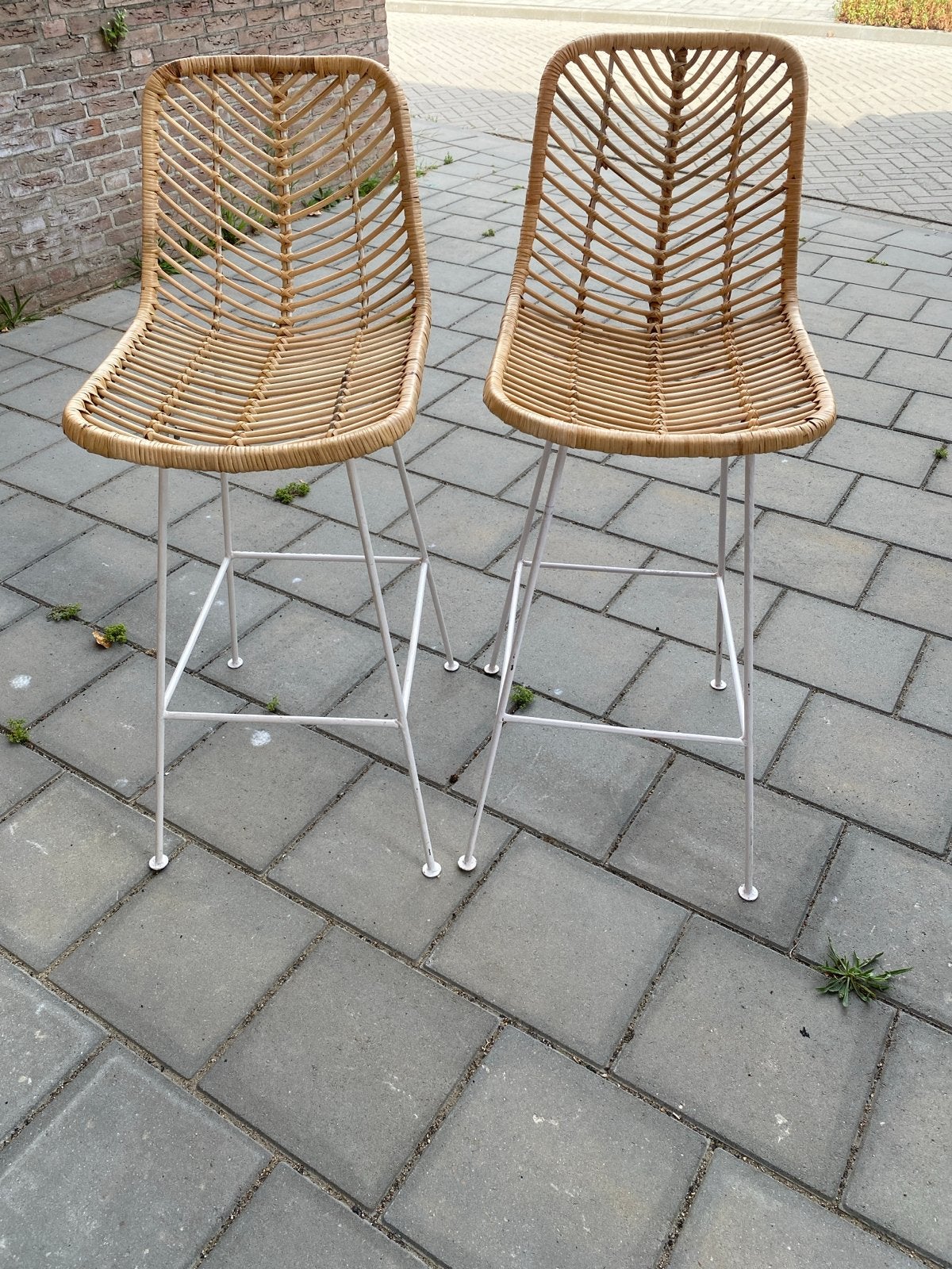 Set van 2 rotan barkrukken met metalen onderstel, Huis en Inrichting, Ophalen, Gebruikt, In hoogte verstelbaar, 90 cm of meer