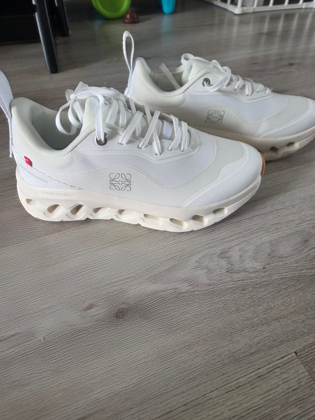 Loewe x On Cloudtilt Sneakers Dames - Maat 38/38.5, Wit, Ophalen of Verzenden, Sneakers of Gympen, Loewe x On