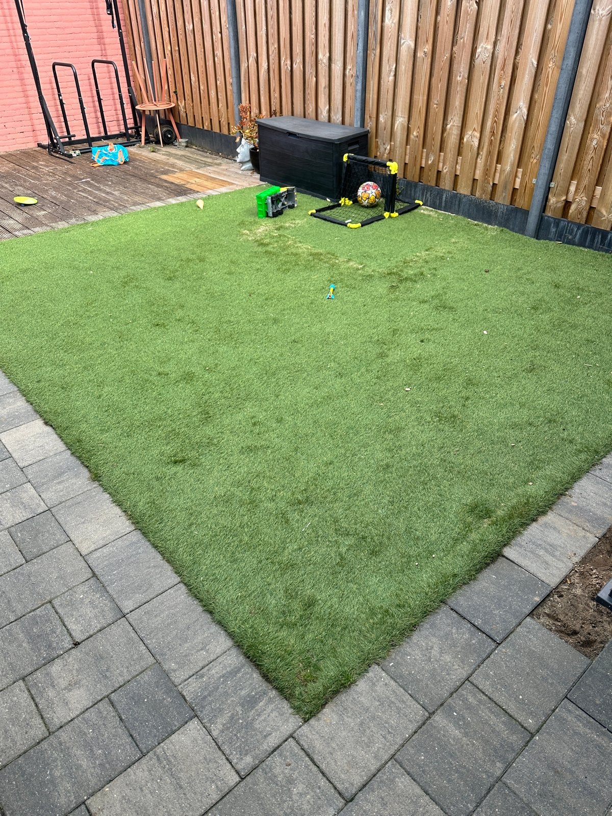 Gebruikt kunstgras met stabilisatiedoek (ca. 430x370 cm), Ophalen, Gebruikt, 10 tot 20 m², Kunstgras