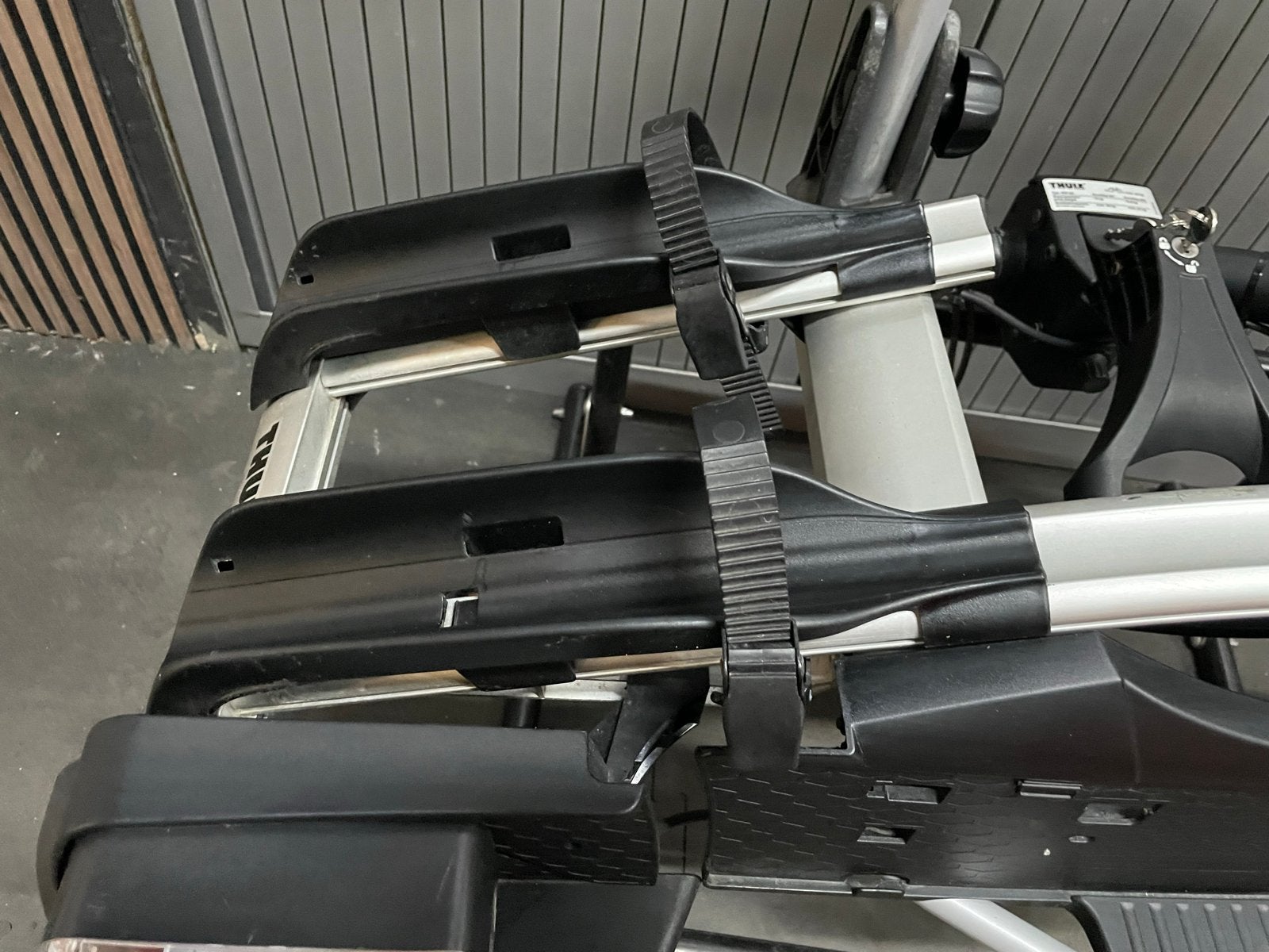 Thule EuroWay 921 fietsendrager voor 2 fietsen, Ophalen, 2 fietsen, Gebruikt, Trekhaakdrager
