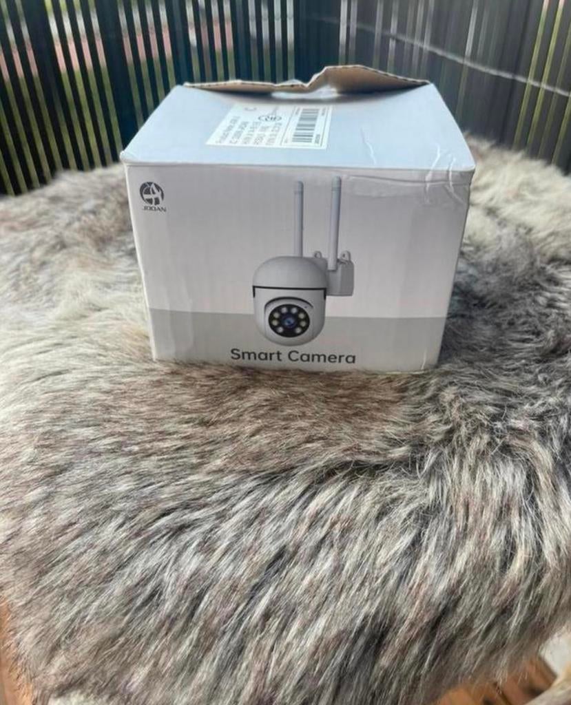 Smartcamera voor baby, hond etc etc, Ophalen of Verzenden, Zo goed als nieuw, 250 meter of meer