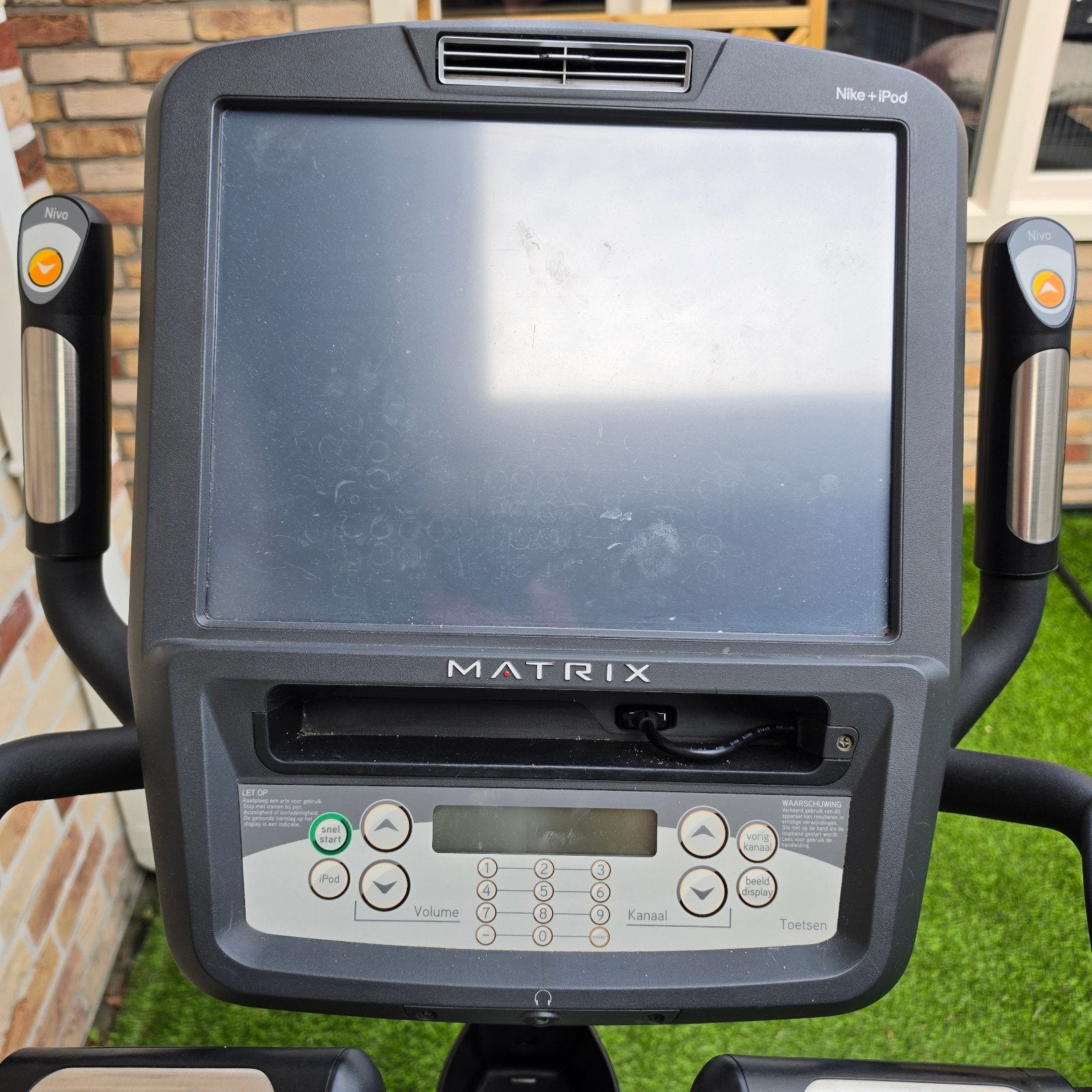 Foto 5 van Matrix U7xe Professionele Hometrainer met Touchscreen