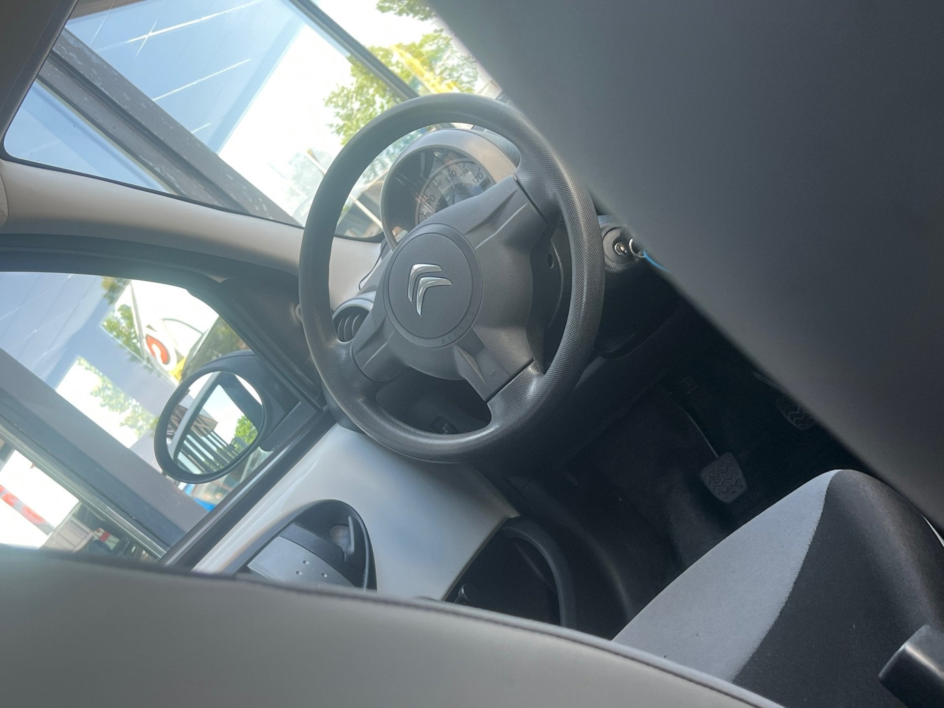 Citroen C1 1.0 Attraction 5-deurs | Blanc Banquise | Airco/A, Voorwielaandrijving, Euro 5, Stof, Gebruikt