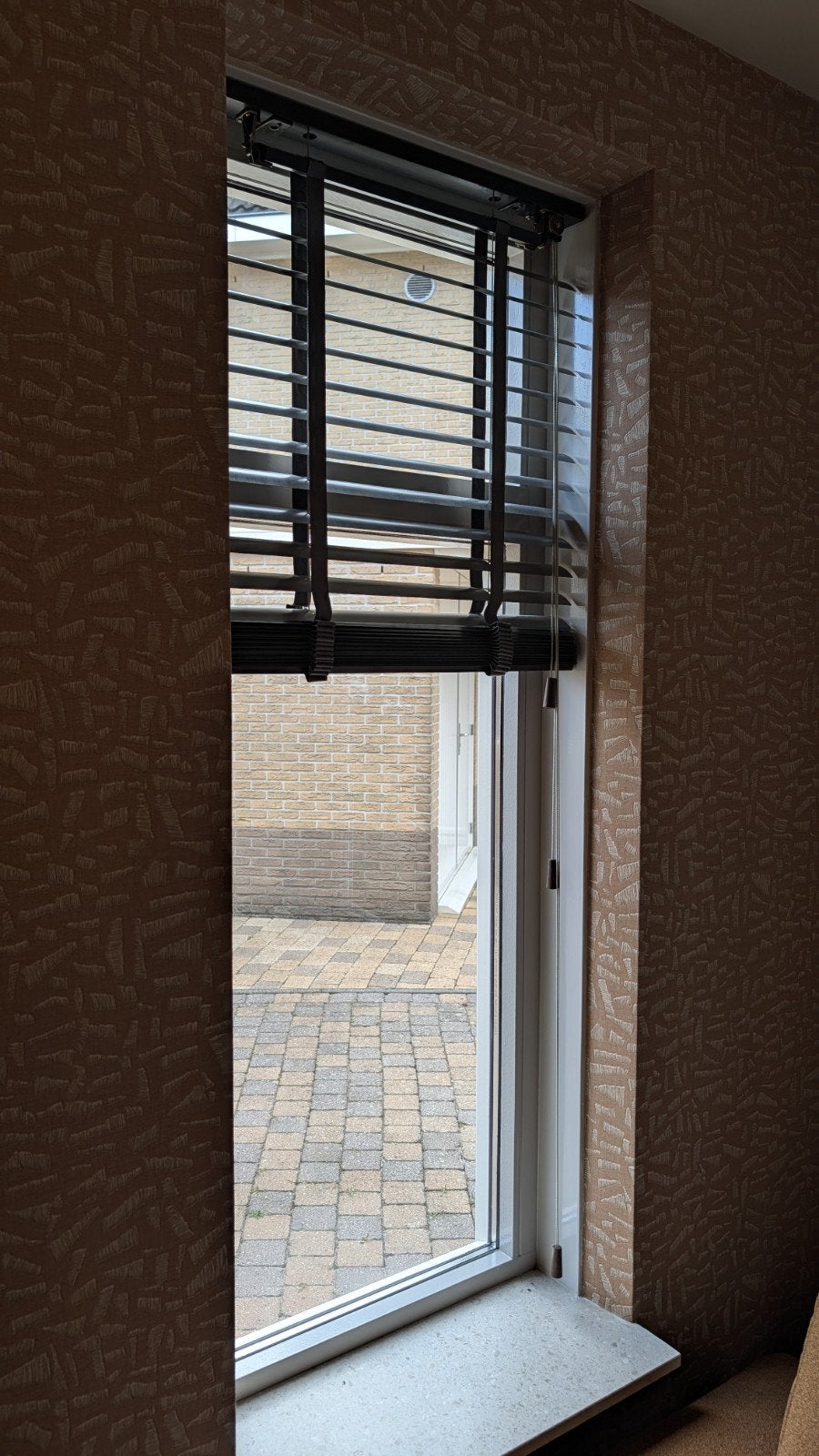 Antraciet grijze Jaloezieën - 130 x 175 cm, Huis en Inrichting, Stoffering | Gordijnen en Lamellen, Ophalen, Grijs, Jaloezie