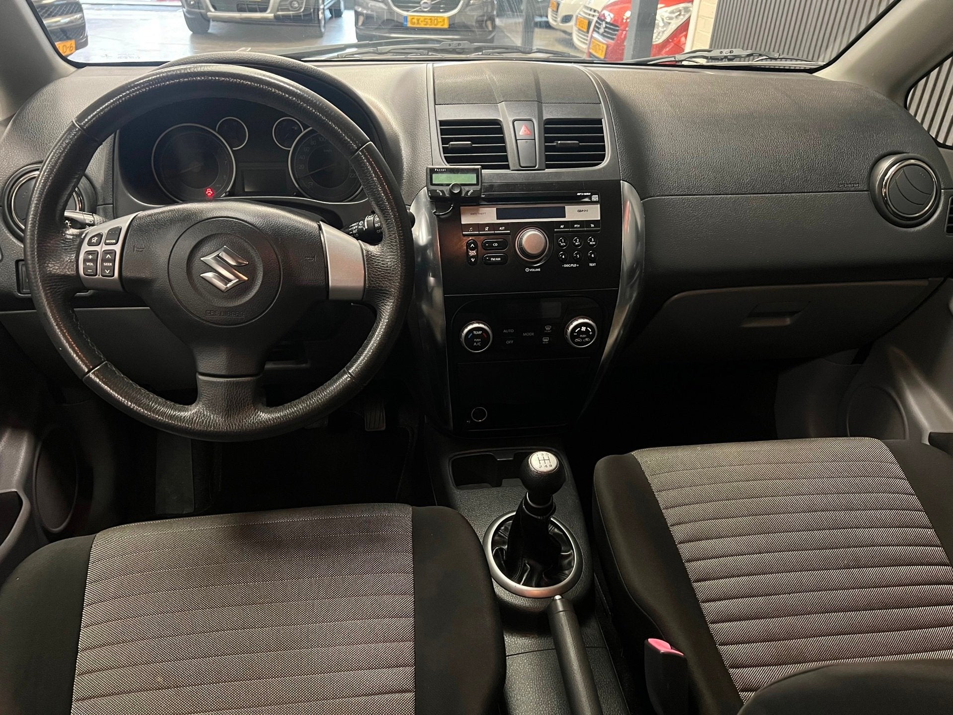 Suzuki SX4 1.6 Exclusive - 2e eigenaar - NAP - Airco - Keyle, Voorwielaandrijving, Euro 5, Stof, Gebruikt