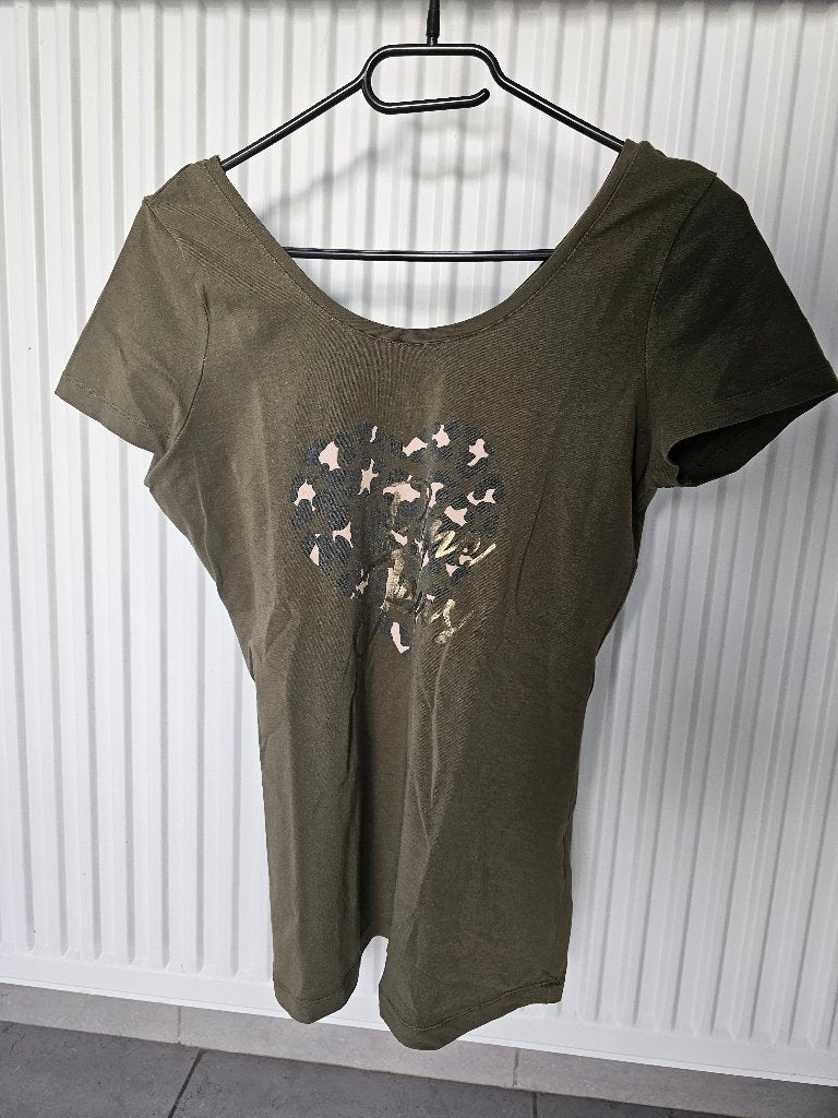 donkergroene T-shirt met print, Maat 42/44 (L), Ophalen of Verzenden, Korte mouw, Gedragen