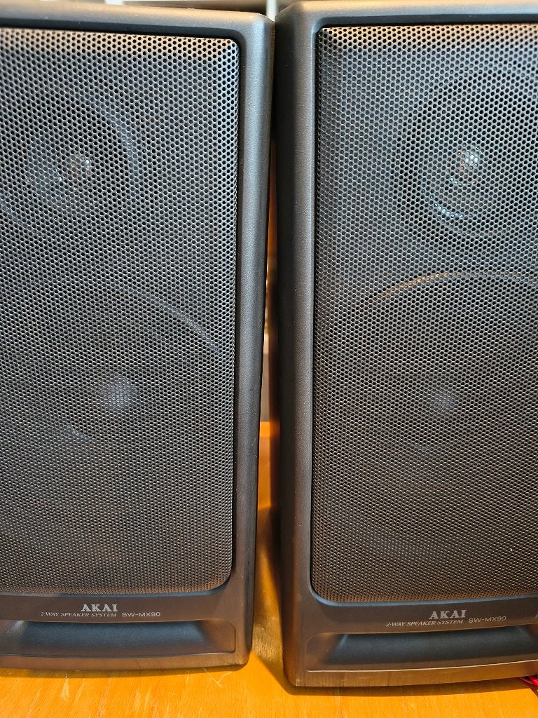 AKAI SW-MX90 luidsprekerset