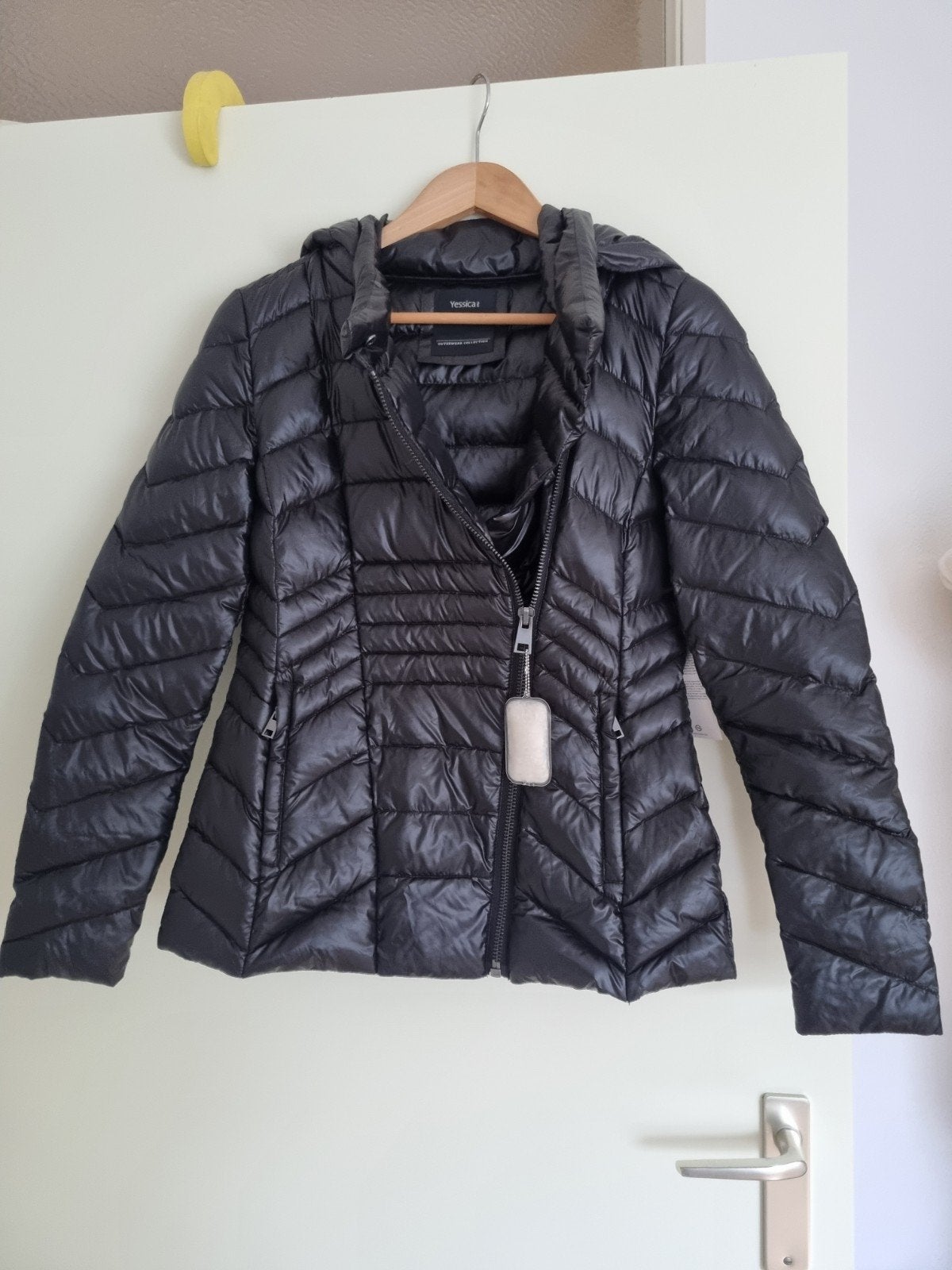 nieuwe warme dons jas, Ophalen, Nieuw, Maat 36 (S), Zwart