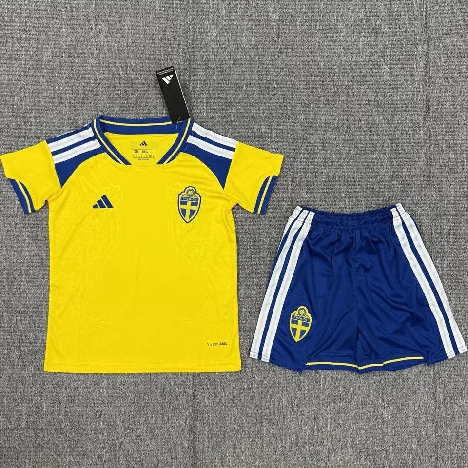 Zweden thuis kinderset 2026 | Nieuw + Bedrukking, Verzenden, Nieuw, Shirt