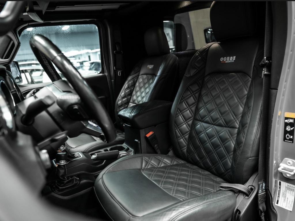 Jeep Wrangler 2.2D Sahara | Grijs Kenteken | Stoel en stuurv, Auto's, Jeep, Stof, Gebruikt, 4 cilinders, LED verlichting