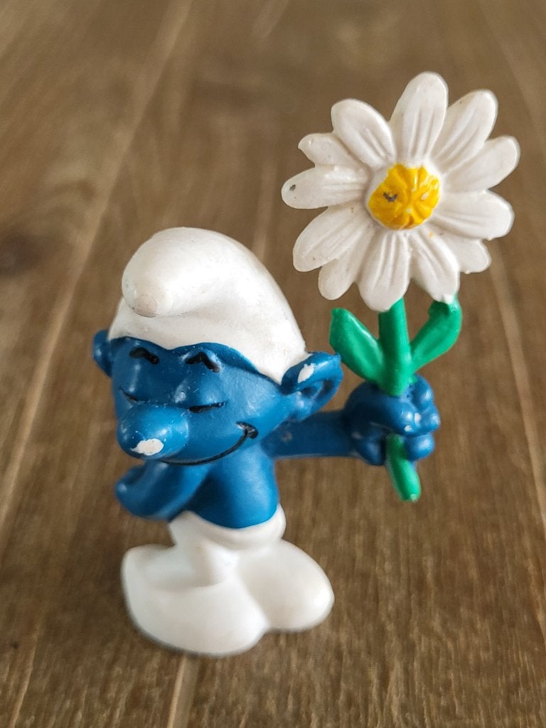 Rendezvous smurf met bloem (Bully), Verzamelen, Smurfen, Ophalen of Verzenden, Zo goed als nieuw, Overige Smurfen, Poppetje, Figuurtje of Knuffel