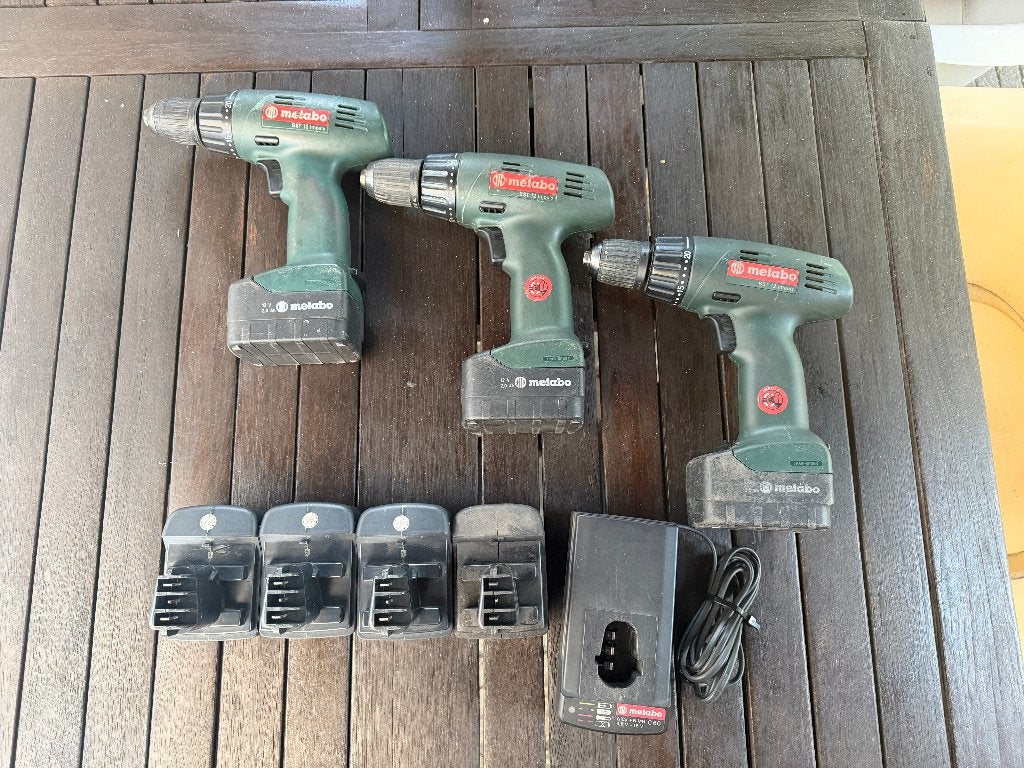 Metabo BST12 Impuls 3 stuks!, Gebruikt, Variabele snelheid, Ophalen of Verzenden, Boor- en Schroefmachine