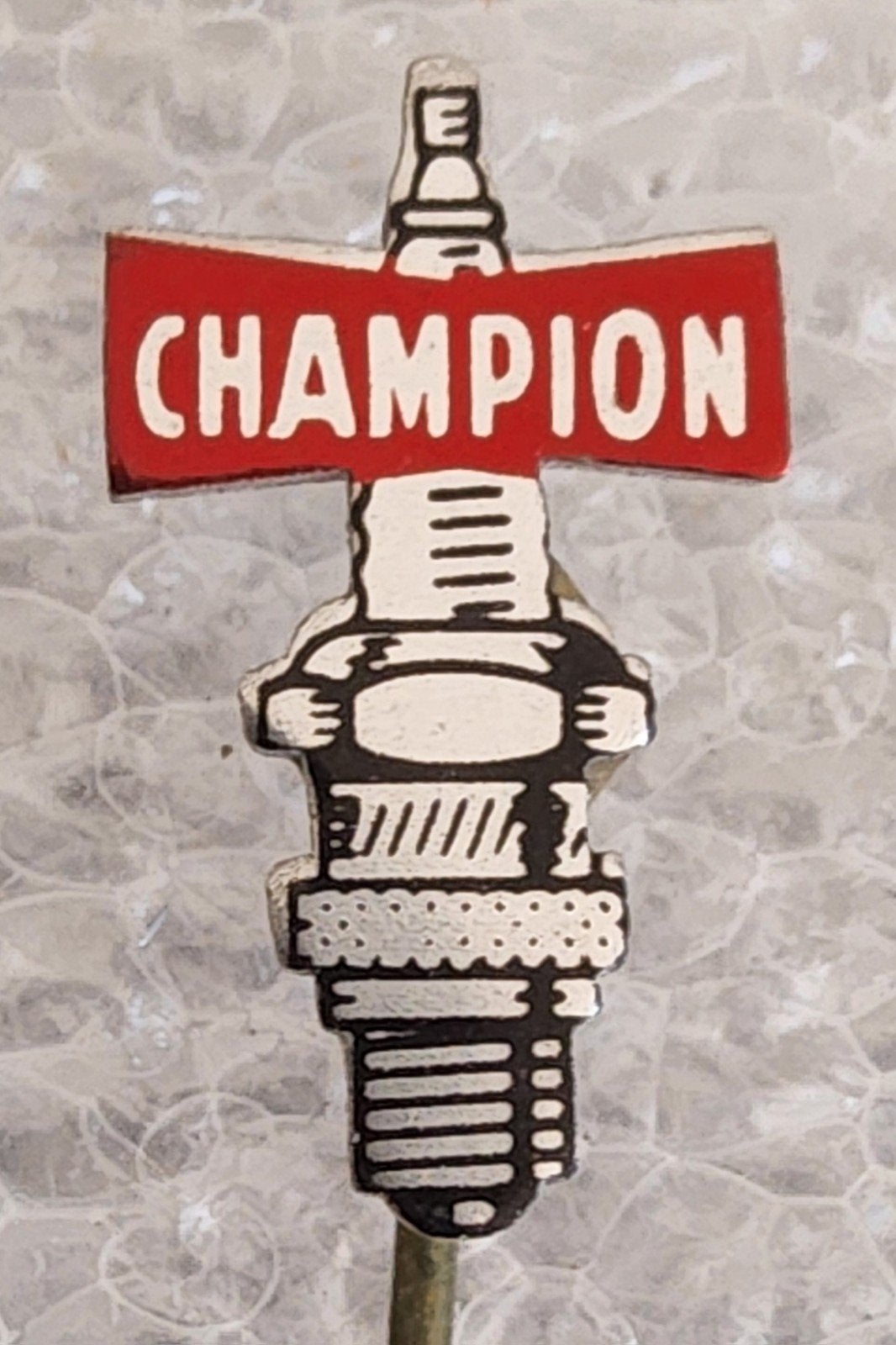 Vintage Champion bougie speldje, Ophalen of Verzenden, Gebruikt, Merk, Speldje of Pin