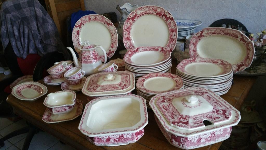 12 pers. eet+6 pers. koffie servies VICTORIA societe ceramiq, Antiek en Kunst, Ophalen