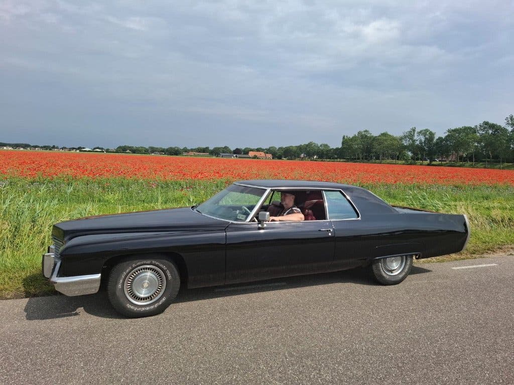 Cadillac Coupe de Ville 7.7 AUT 1972 Zwart, foto 2