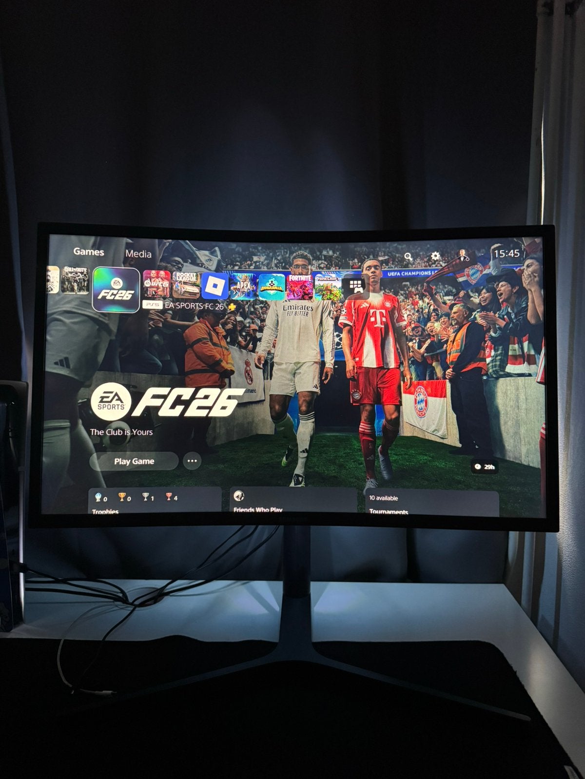 Samsung C27HG70 27 inch Curved, 101 t/m 150 Hz, Curved, VA, Minder dan 1 ms