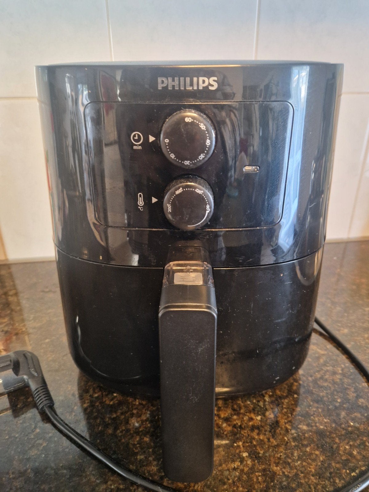 Philips Airfryer Essential HD9200 – Compact,, Ophalen of Verzenden, Gebruikt, Airfryer, 750 t/m 999 gram