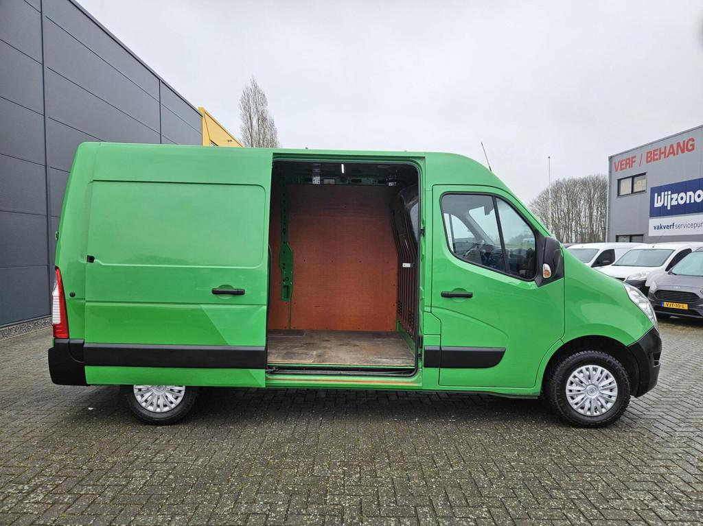 Renault Master 2.3 dCi L2H2 Airco Navi Trekhaak Euro6, Auto's, Bestelauto's, Gebruikt, Euro 6, 4 cilinders, Renault