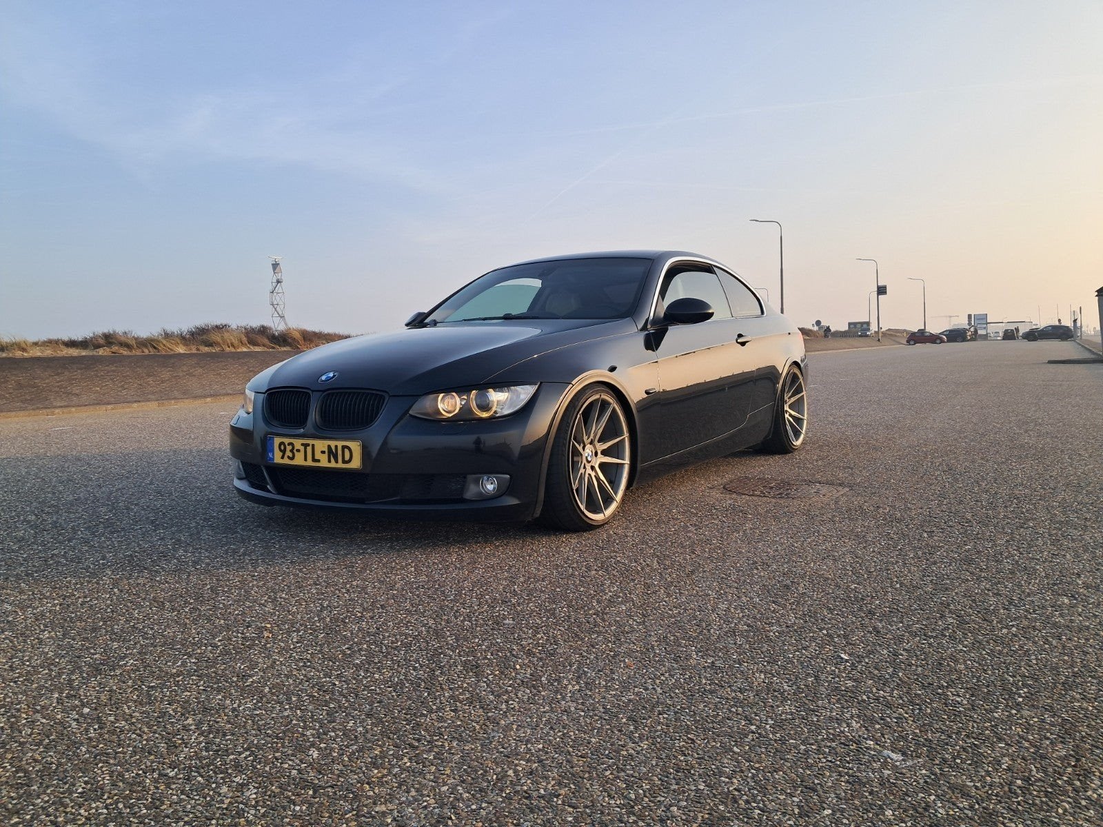 BMW 3-Serie 330  325  high executieve Coupe AUT 2006 Zwart, Auto's, BMW, Automaat, 745 kg, Achterwielaandrijving, 2497 cc
