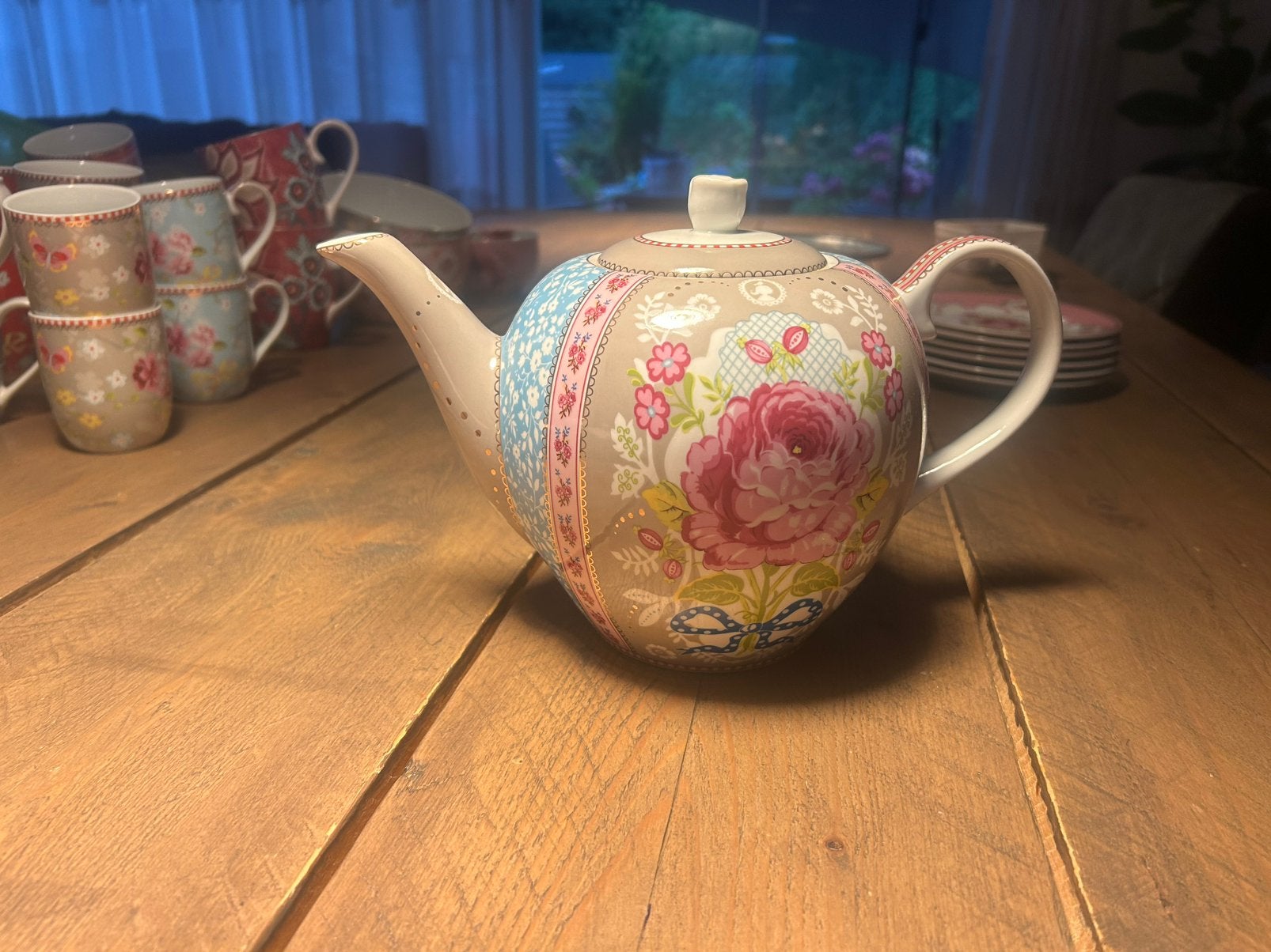 PIP Studio theepot, suiker schaal, melkkannetje, schaaltjes, Ophalen, Zo goed als nieuw, Overige stijlen, Porselein