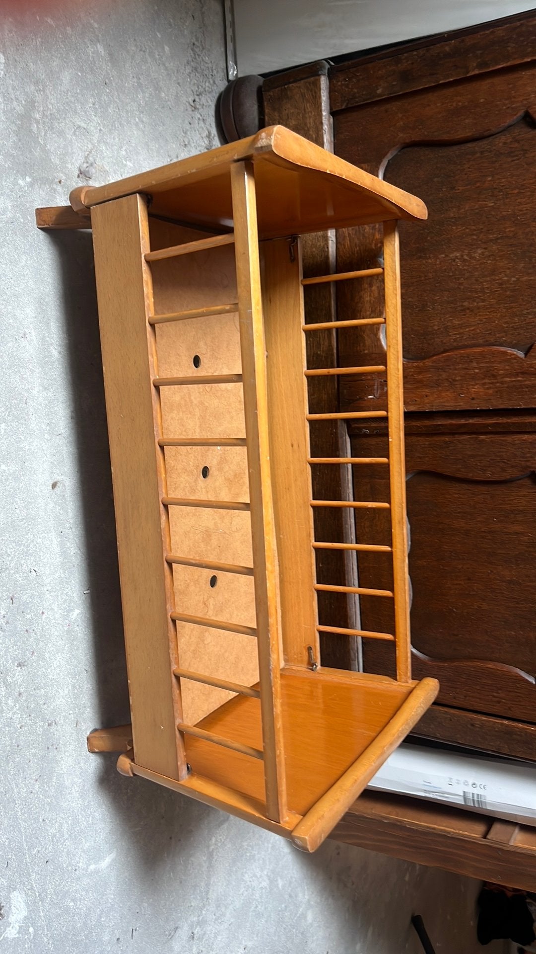 Vintage poppebed van hout, Ophalen, Gebruikt
