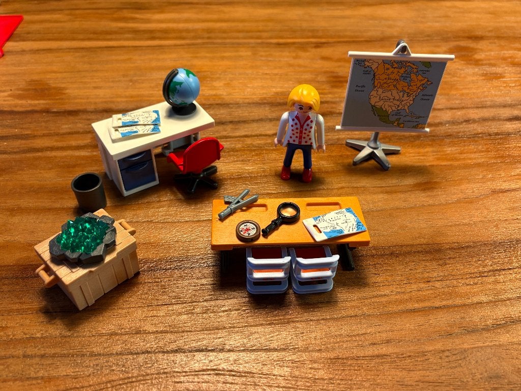 playmobil aardijkskunde les 9810, Complete set, Ophalen of Verzenden, Zo goed als nieuw, Figuren