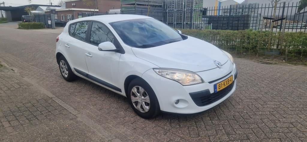 Renault Mégane 1.6 16V 81KW HB 2010 Wit NAVI ORGINAL LACK!!!, Euro 5, Stof, Zwart, 4 cilinders