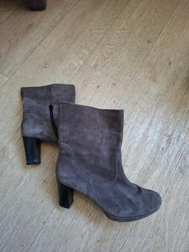 Gabor suède halfhoge laarzen maat 39, Kleding | Dames, Schoenen, Lage of Enkellaarzen, Gabor, Ophalen of Verzenden, Gedragen