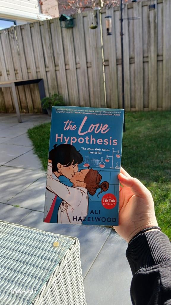 Boektok boek The Love Hypothesis, Ophalen of Verzenden, Gelezen
