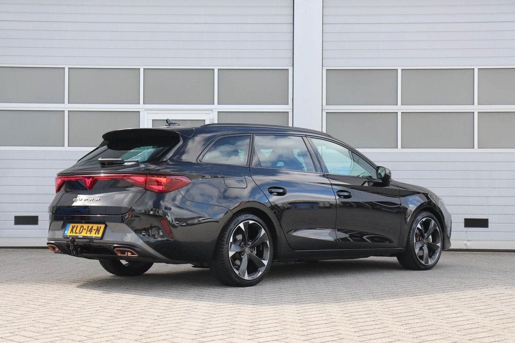 CUPRA Leon Sportstourer 1.5 TSI 204pk e-Hybrid Business | So, Auto's, Cupra, 12 maanden, 4 cilinders, Alcantara, Plug-in hybride