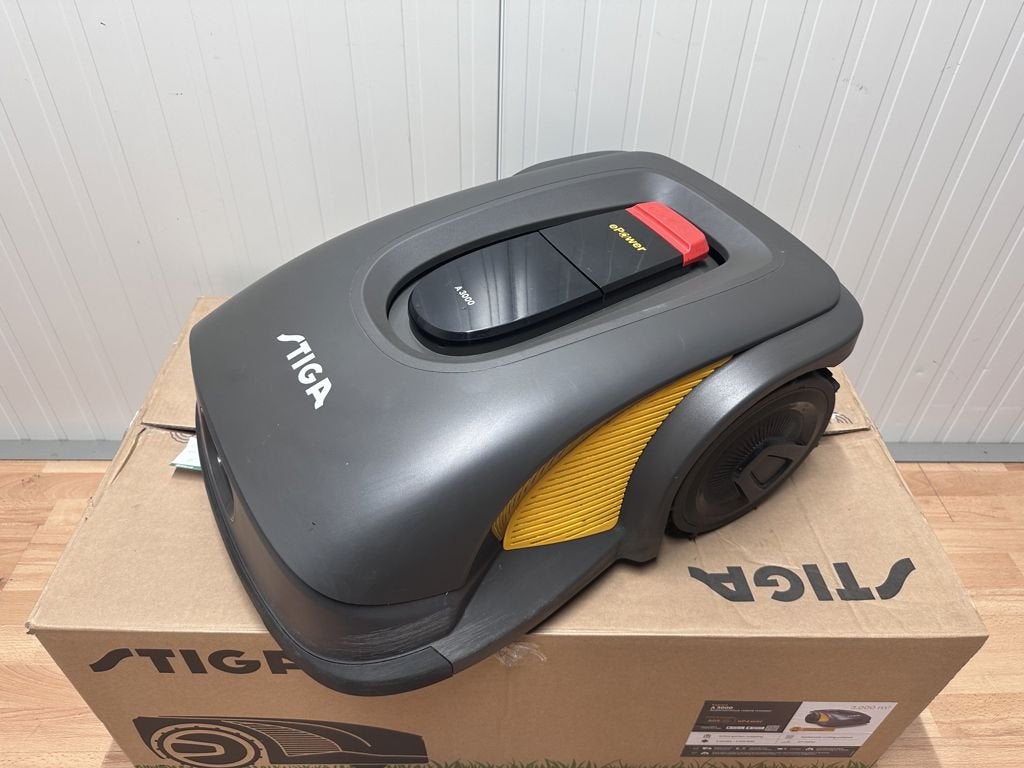 STIGA A3000 ROBOTMAAIER RTK/GPS, Tuin en Terras, Gebruikt, Stiga
